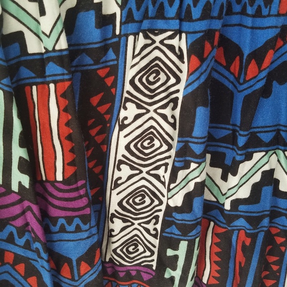 Multicolor Printed Skirt with Front Bow - Picture 4 of 8